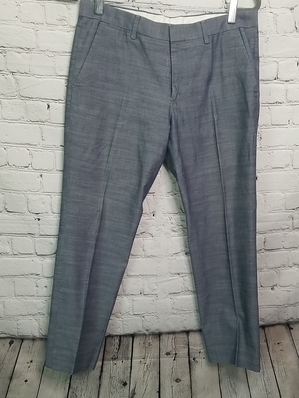 EXPRESS mens pants size 28 waist/30 length "Innovator" fit gray EUC
